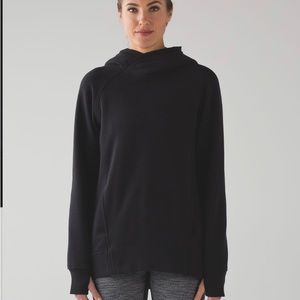 LULULEMON | Fleece Please sweater in black | Size: 4 | EUC